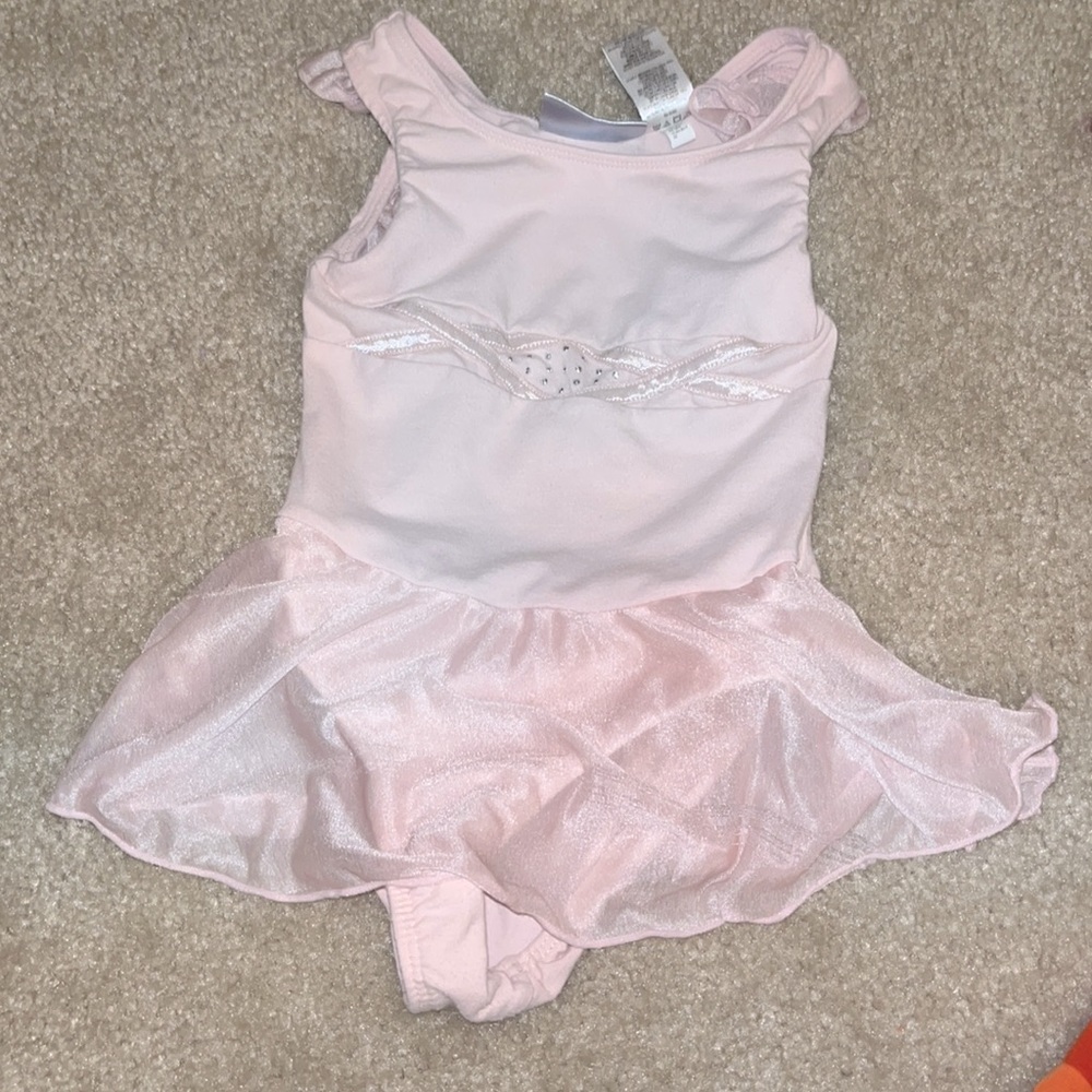 Pink dance leotard 4/5